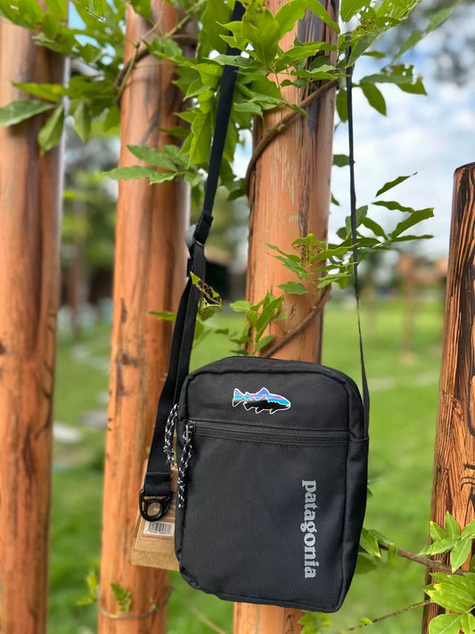 Male and Female Trendy Shoulder Bag, Large Capacity Sling bag for travel.