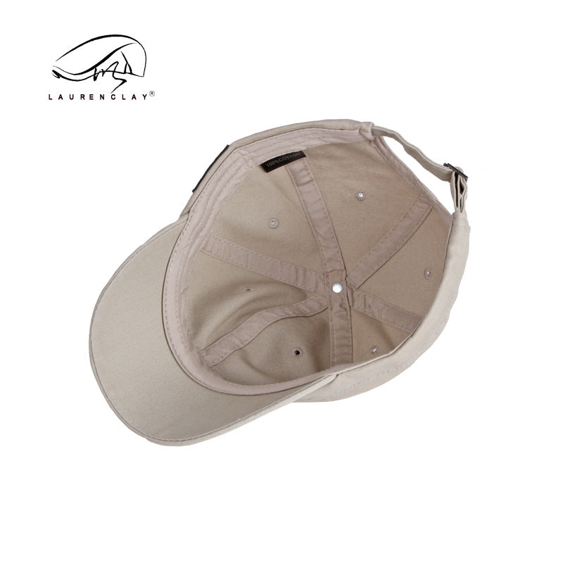 Short brim casual and versatile outdoor baseball cap