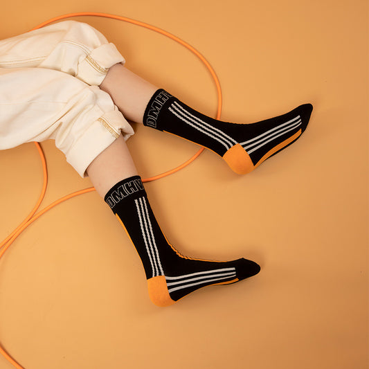 ফোর সিজন স্পোর্টস মিড-টিউব সুতির মোজা