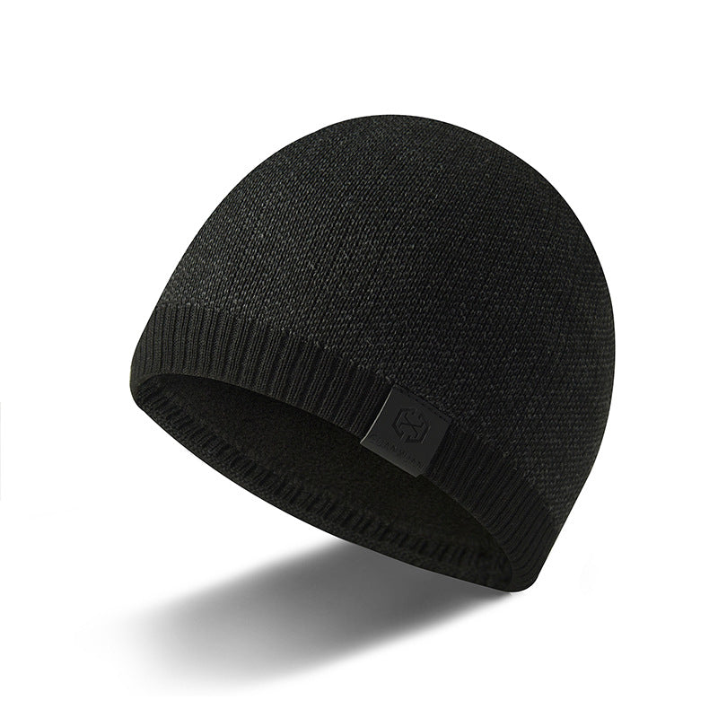 New knitted men's warm winter beanie hat