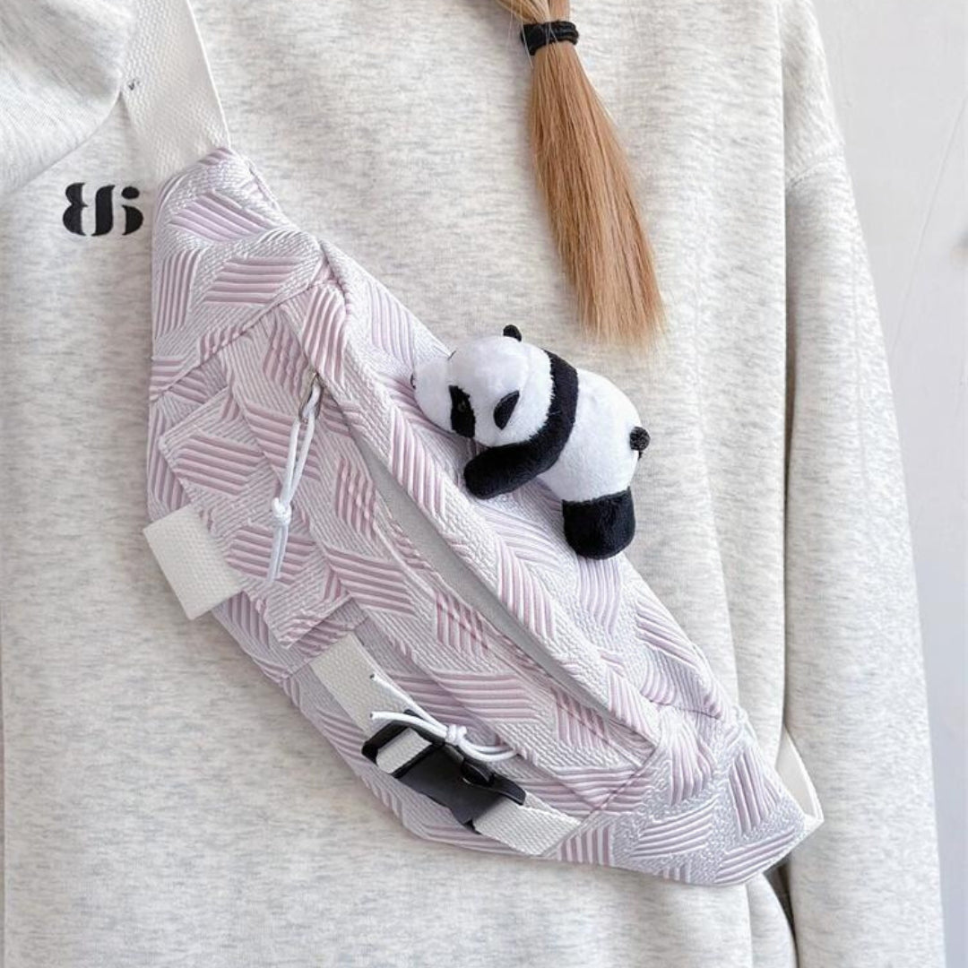 Simple chest bag men's casual versatile waist bag with free pendant.