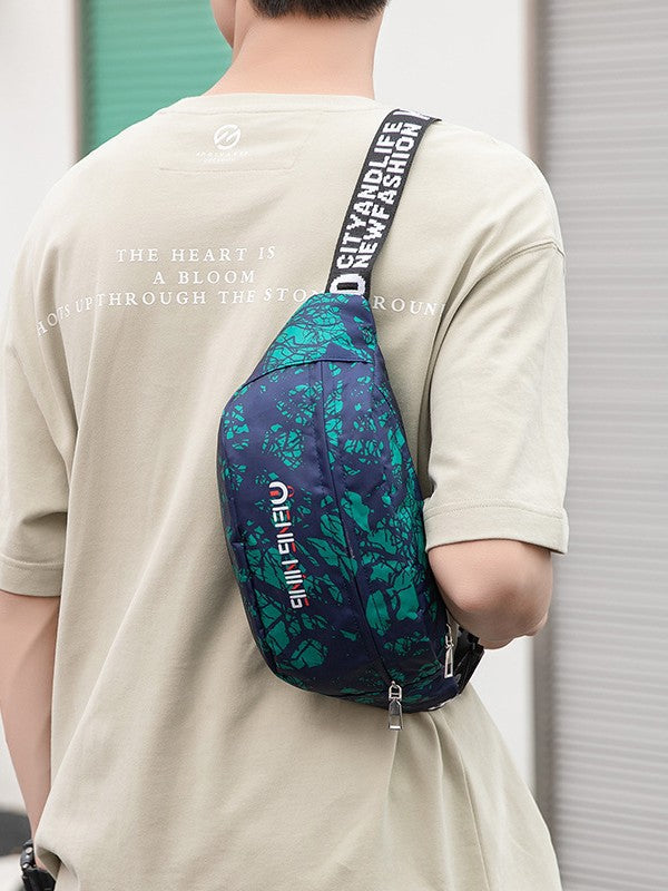 Trendy Camouflage Men’s Chest Messenger Bag Leisure Travel Crossbody