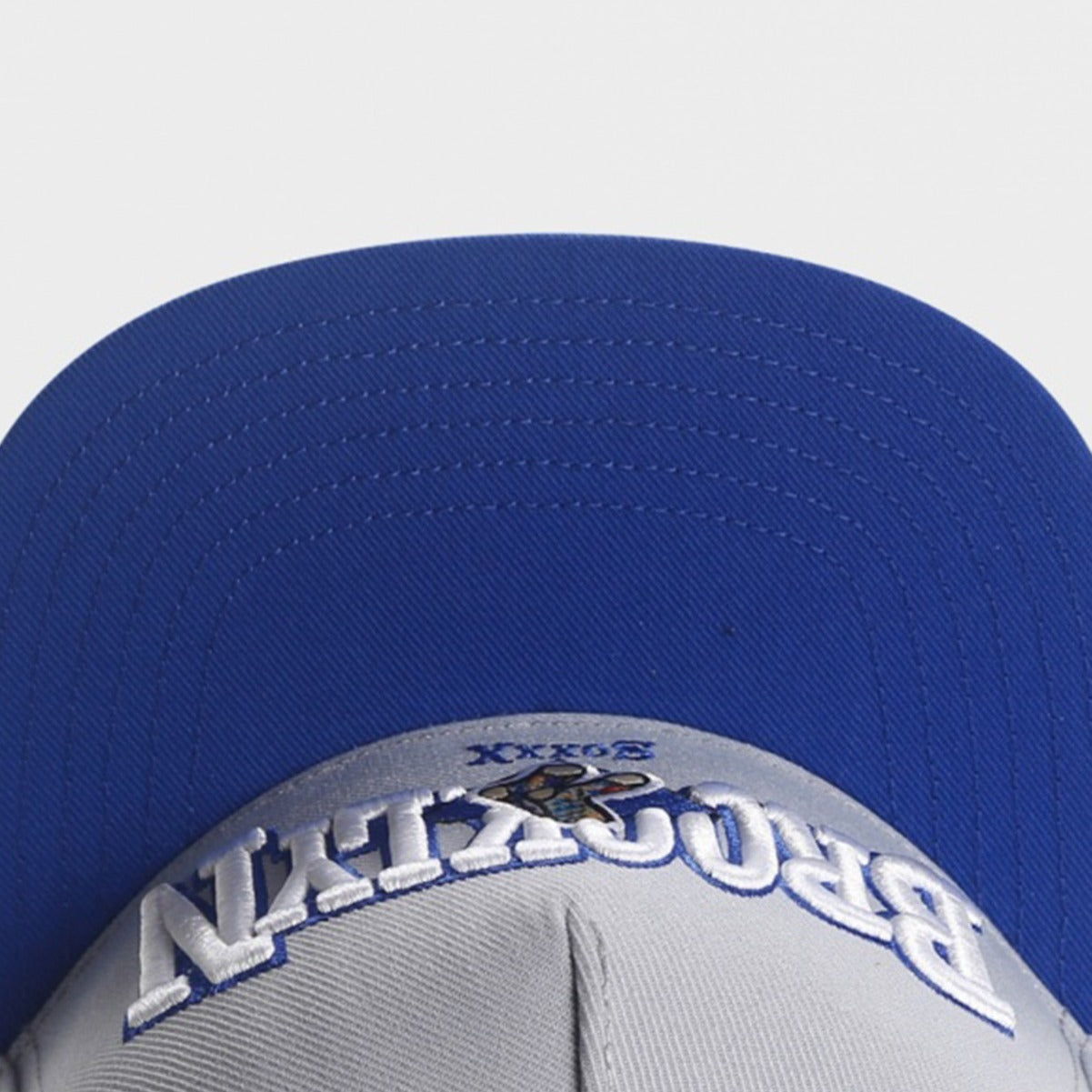 Retro Hip-Hop Flat Brim Snapback Street Style Cap