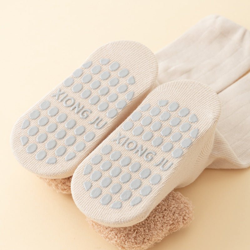 Cute Bear All Seasons Breathable Knee Socks with Non-Slippery Pad for Baby