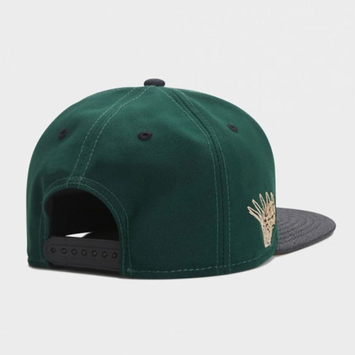 Retro Flat Brim  Adjustable Snapback Cap