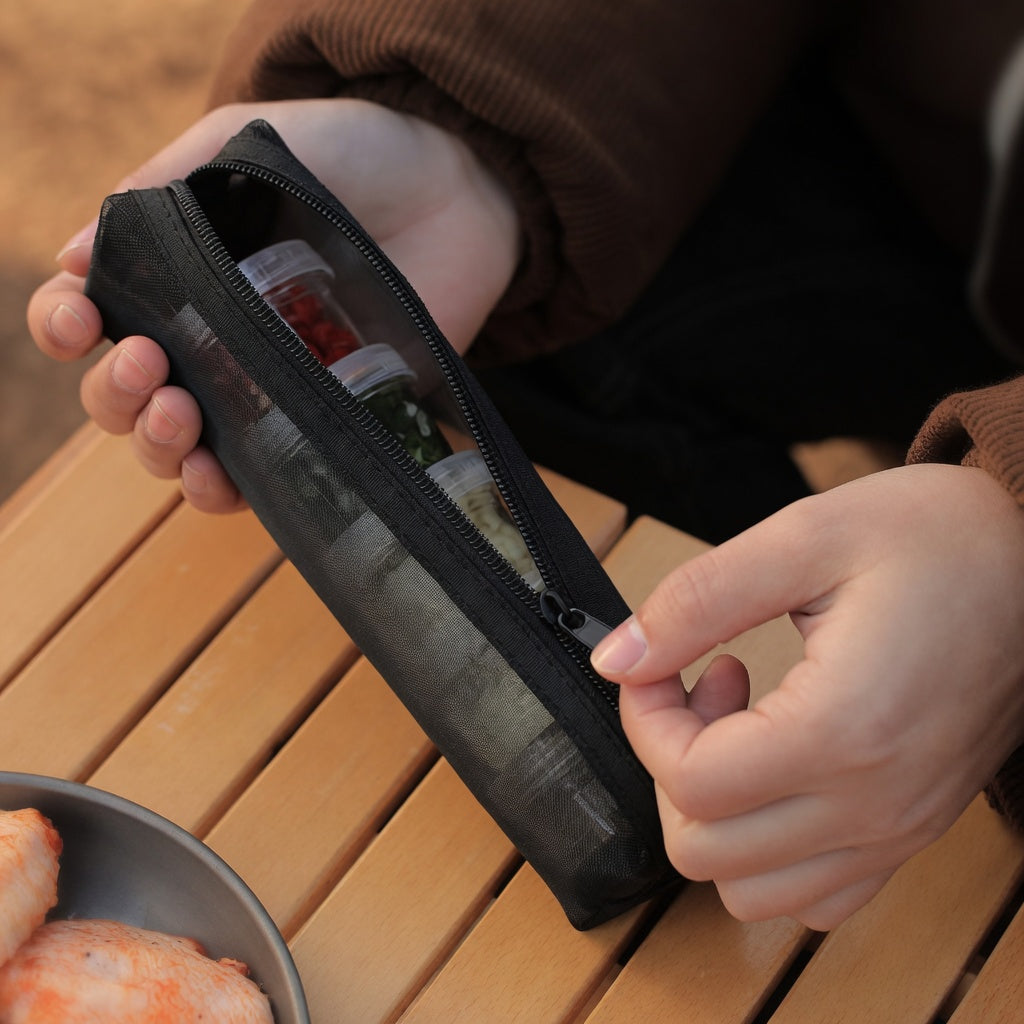 ISE MOUNT Outdoor Seasoning Bottle Set Portable Picnic Spice Collection