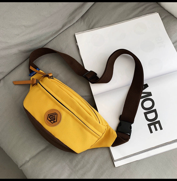 Trendy outdoor messenger bag, crossbody bag for men and women